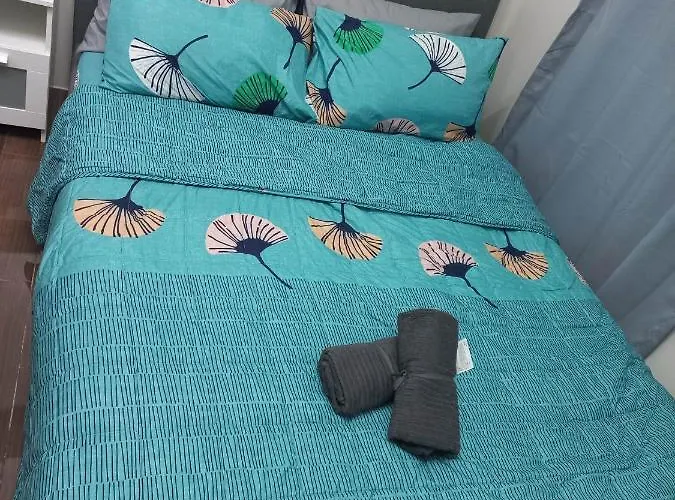 Air Residences Deluxe Apartment