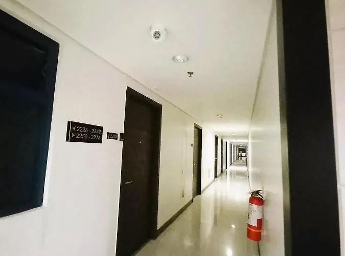 Air Residences Deluxe Apartment *